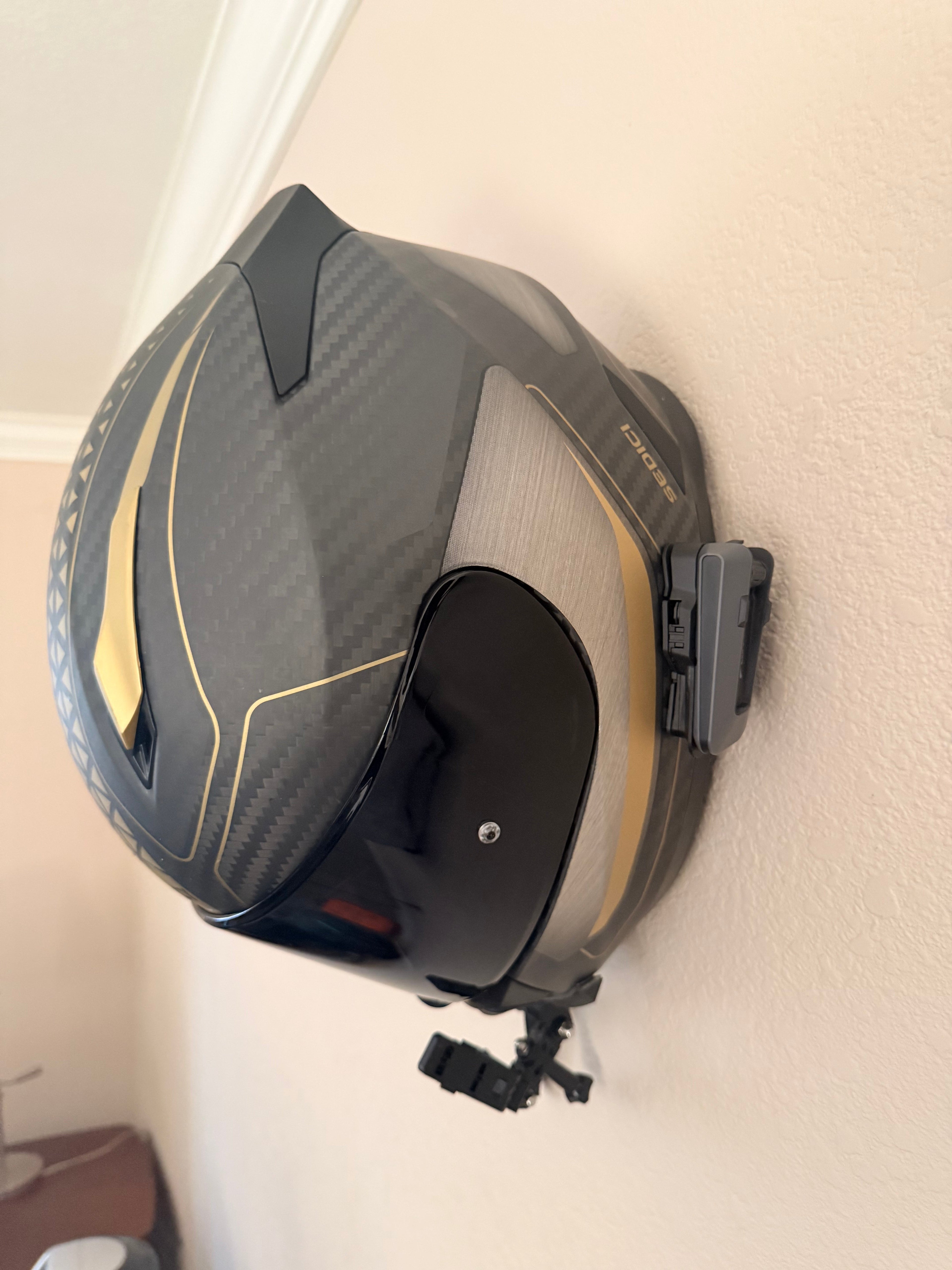 Slim- Flush Motorcycle Helmet Wall Mount